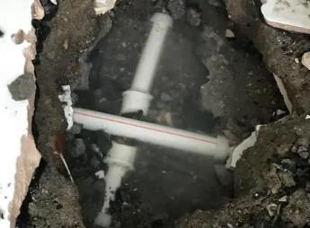 南山阳台漏水维修公司为您分享楼上楼下漏水怎么处理